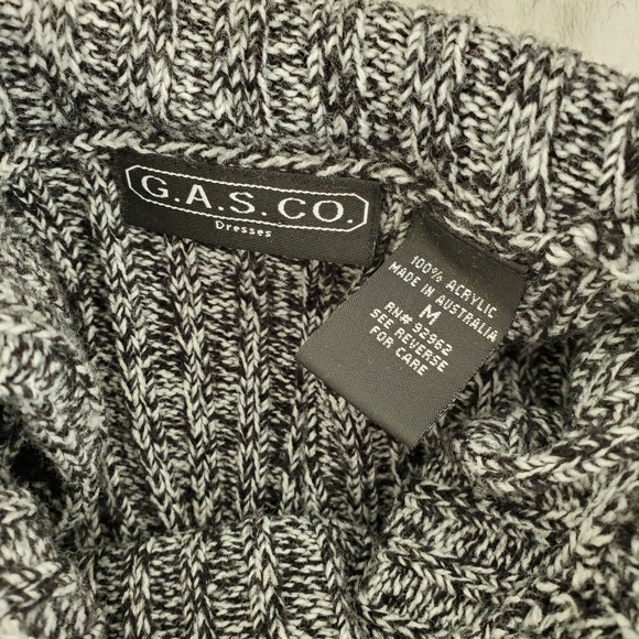 3/$15 Gray midi sleeveless turtleneck dress Medium - Picture 5 of 8